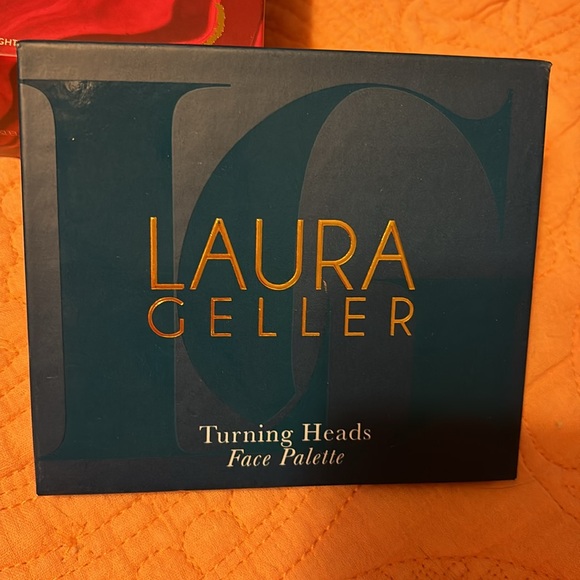 Laura Geller Party in a Palette, Glamorous Gatherings, 4 Face Palette NWT - Picture 10 of 11